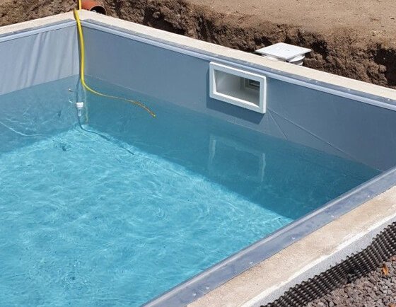 Skimmer Type Swimming Pools